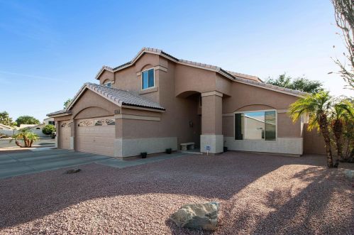 962 Alan Ct, Chandler, AZ 85226-5935