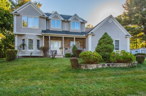 83 Robin St, Bristol, CT 06010-3060