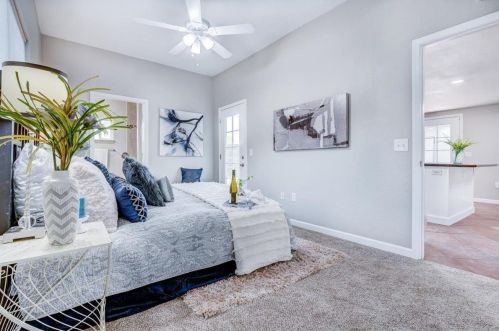 5633 Rosario Blvd, North Highlands CA  95660-4801 exterior