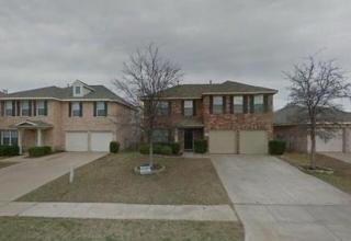 2848 Grandview Dr, Grand Prairie TX  75052-8519 exterior