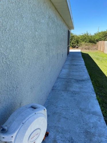 145 Peerless St, Lehigh Acres FL 33974-9455 exterior