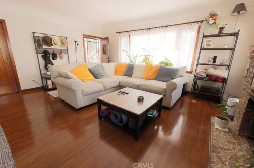 280 Orizaba Ave, Long Beach CA 90814-2453 exterior