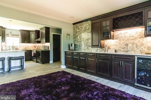 20 Kings Ct, Swedesboro NJ  08085-5033 exterior