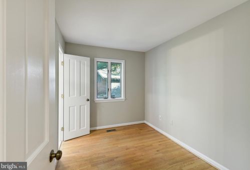 444 Great Falls St, Falls Church VA  22046-2608 exterior