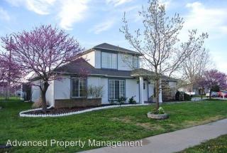 612 Butterfield Rd, Manhattan KS  66502-6690 exterior