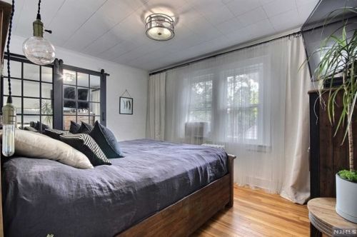 224 Madison Ave, Dumont NJ  07628-2538 exterior