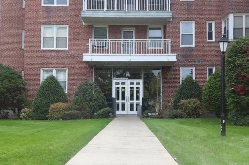 1255 North Ave, New Rochelle NY  10804-2605 exterior