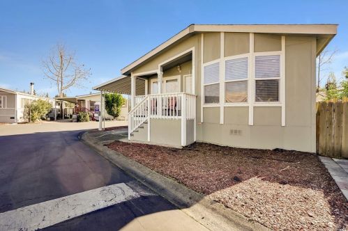300 Candy Ln, Santa Rosa, CA 95403-1216