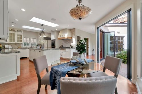 319 Irvine Ave, Newport Beach, CA 92663-5118