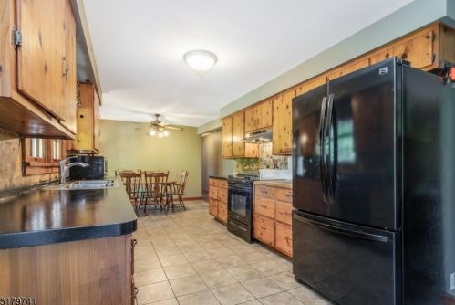 518 Route 31, East Amwell Township NJ  08551-1221 exterior
