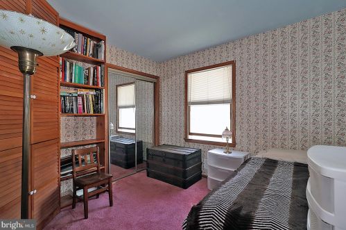 1555 Dee Rd, Lacey NJ  08731-3411 exterior