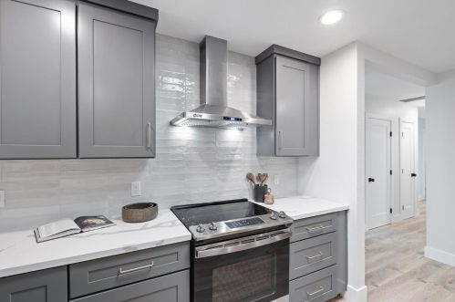 3073 Westfield Ave, San Jose CA  95128-4049 exterior