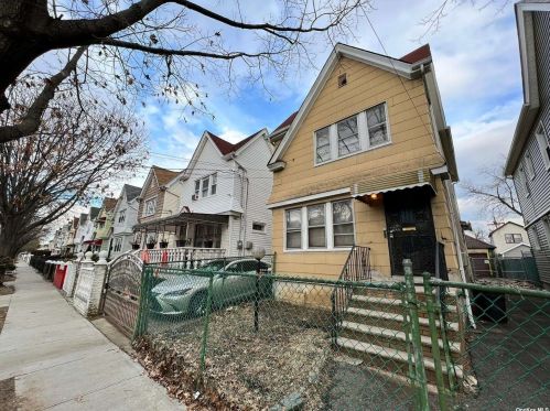 129-39 135th St, Jamaica, NY 11420-1029