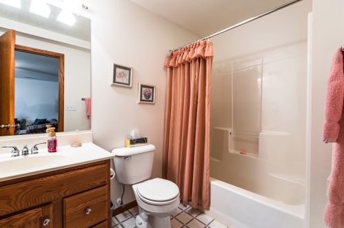 3304 Rosehill Pl, La Crosse WI  54601-8372 exterior