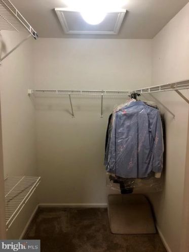 311 Stone Hurst Ct, New Castle DE  19720-3947 exterior