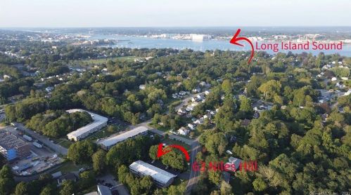 63 Niles Hill Rd, United States Coast Guard Ac, CT 06320-3019