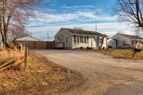 5016 Grandview Dr, Owensboro, KY 42303-2936