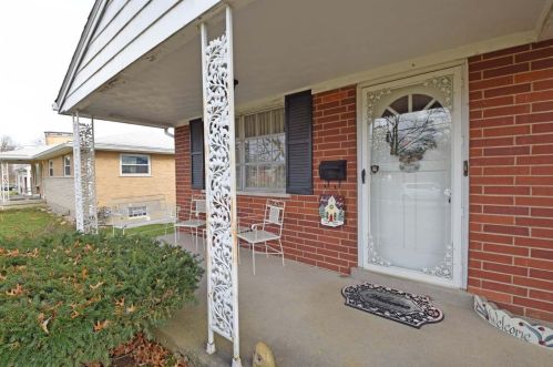 9188 Duvall Pl, Cincinnati, OH 45231-3012