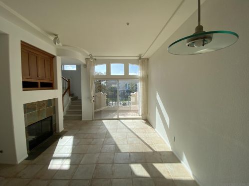 2187 Historic Decatur Rd, San Diego, CA 92106-6094