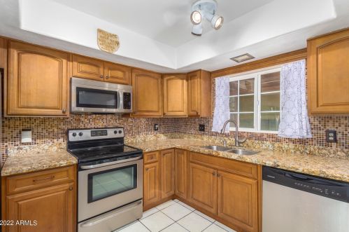 1829 Ardmore Dr, Phoenix AZ  85042-8038 exterior