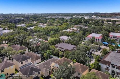 11936 12 St, Hollywood FL 33026-4359 exterior