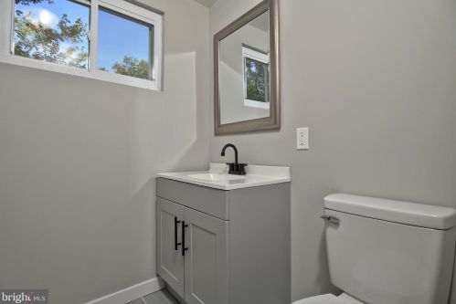 615 Fairhill Rd, Yardley PA  19067-7508 exterior