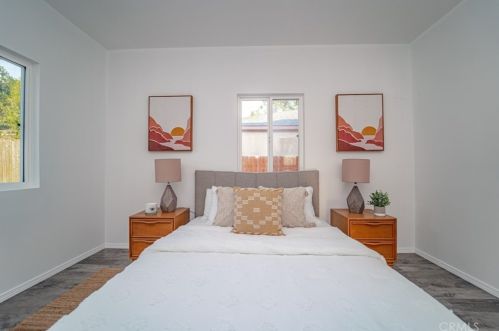137 Altadena Dr, Altadena CA  91001-5104 exterior