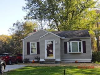 1146 Kenyon Ave, Massillon, OH 44647-9662