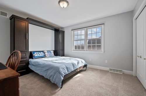 1555 Alaqua Dr, Sewickley PA  15143-9567 exterior