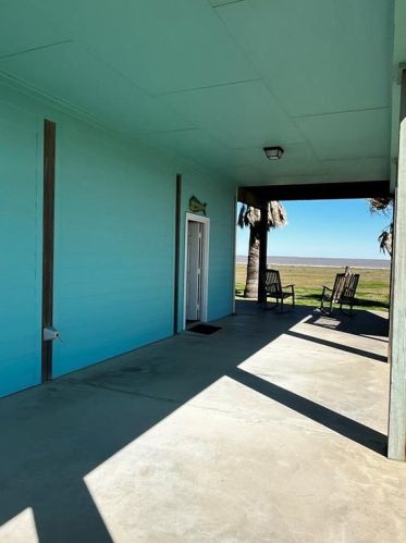 1111 Ocean Dr, Green Lake TX  77979 exterior
