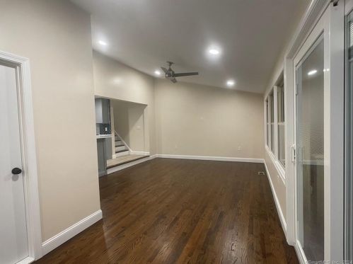 83 Becker Ave, Kensington CT  06037-1329 exterior