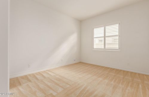 3731 Arabian Dr, Gilbert AZ  85296 exterior