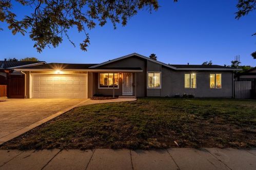824 Leyte Ct, San Jose, CA 95111-1541