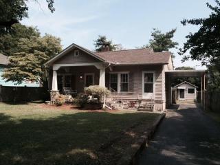 2612 Belcourt Ave, Nashville, TN 37212-3316