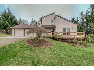 21473 Borges Rd, Happy Valley, OR 97089-6014