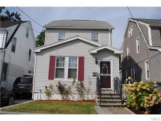 633 Bishop Ave, Bridgeport CT  06610-3003 exterior