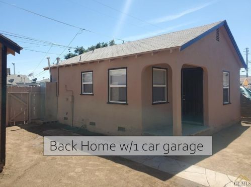 111 Moneta Ave, Bakersfield, CA 93308-4325