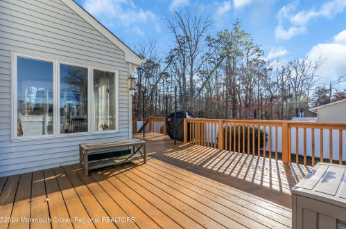 119 Serpentine Dr, Berkeley Township NJ  08721-2447 exterior