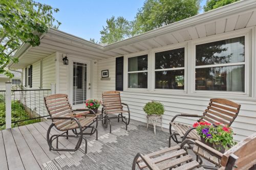 1916 Dixon Dr, Minneapolis, MN 55431-1707
