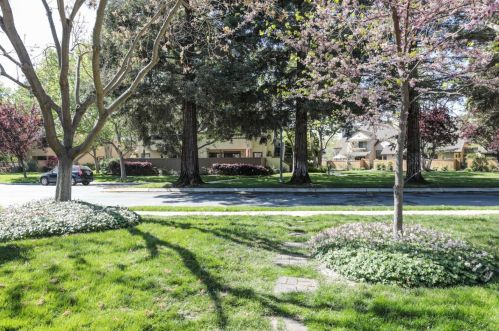1241 Beaulieu Ct, San Jose, CA 95125-5912