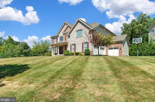 39 Magnolia Way, Chadds Ford PA  19317-9692 exterior