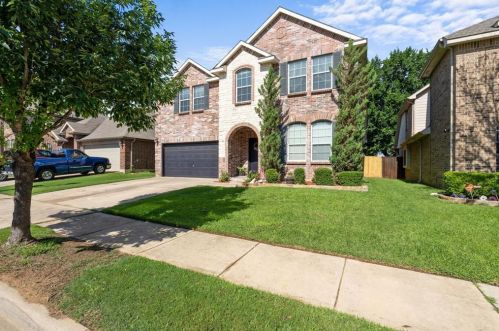 3816 Windy Point Dr, Denton, TX 76208-6048
