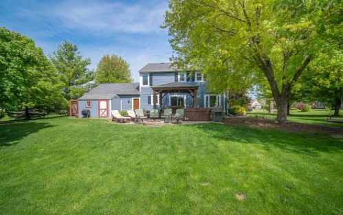 4948 Bayfield Dr, Waterford WI  53185-3376 exterior