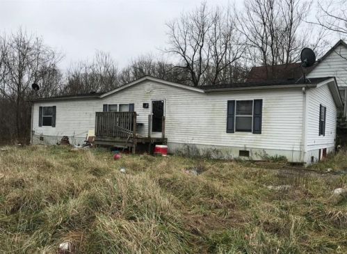 1332 Pigeon Fork Rd, Lawrenceburg, KY 40342-9487