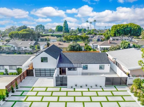 1741 Irvine Ave, Newport Beach, CA 92660-3706