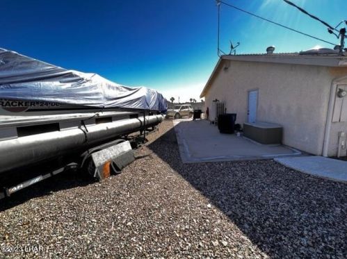 2955 Yuma Dr, Lake Havasu City, AZ 86406-8548