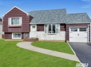 6 Cornelius Pl, East Massapequa, NY 11758-6514