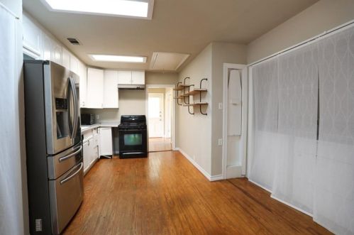 4903 Caswell Ave, Austin TX  78751-2620 exterior