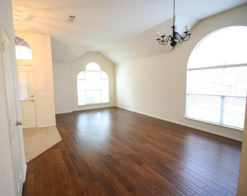 13356 Vista Glen Ln, Euless, TX 76040-7275