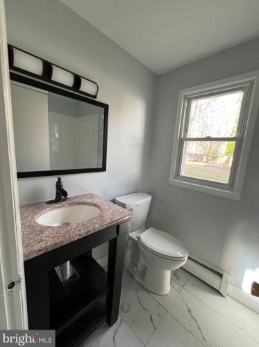 15023 Carlsbad Rd, Woodbridge VA  22193-1605 exterior